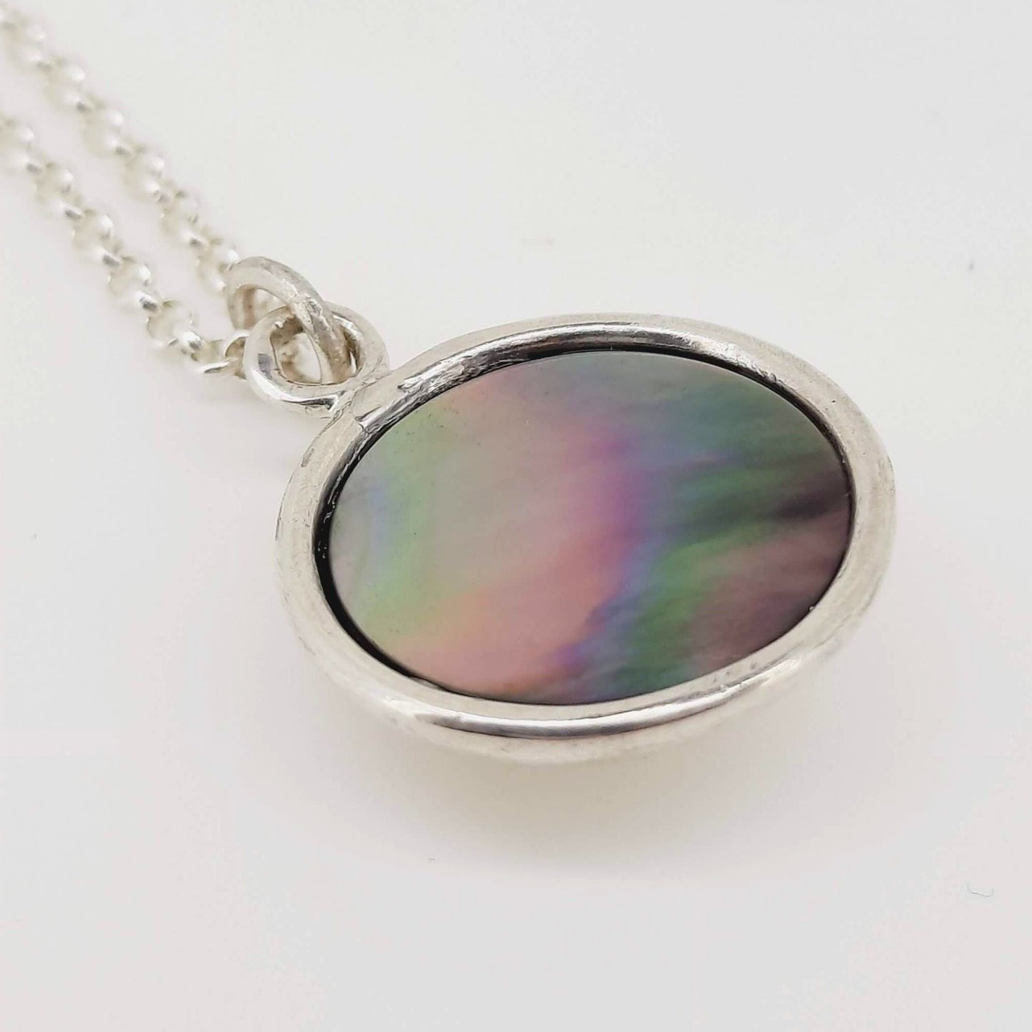 NAOMI SCHWARTZ | SHIMMERY NECKLACE