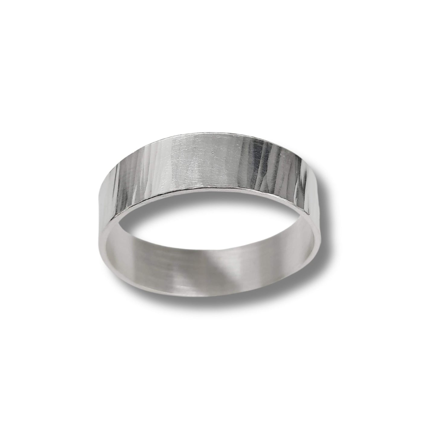 NAOMI SCHWARTZ | LINE HAMMER RING