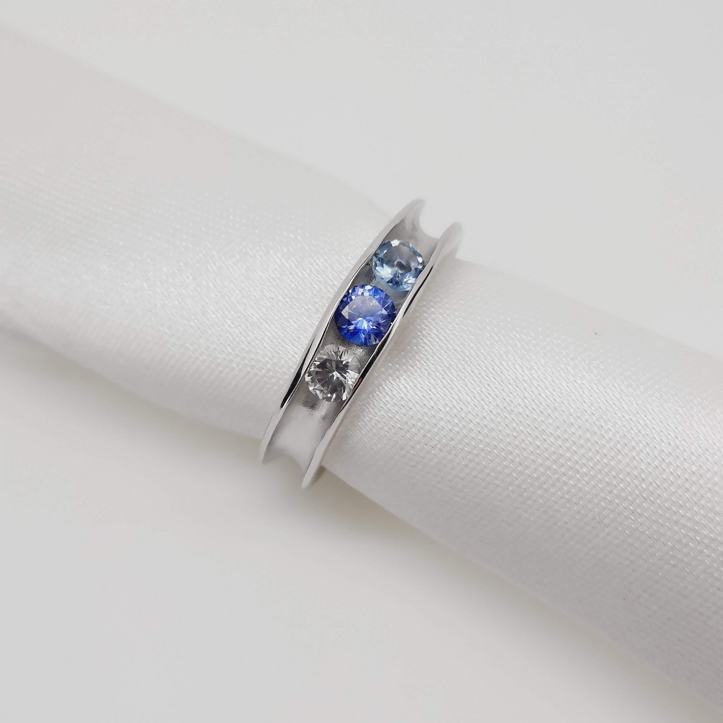 NAOMI SCHWARTZ | OCEAN GROOVE RING