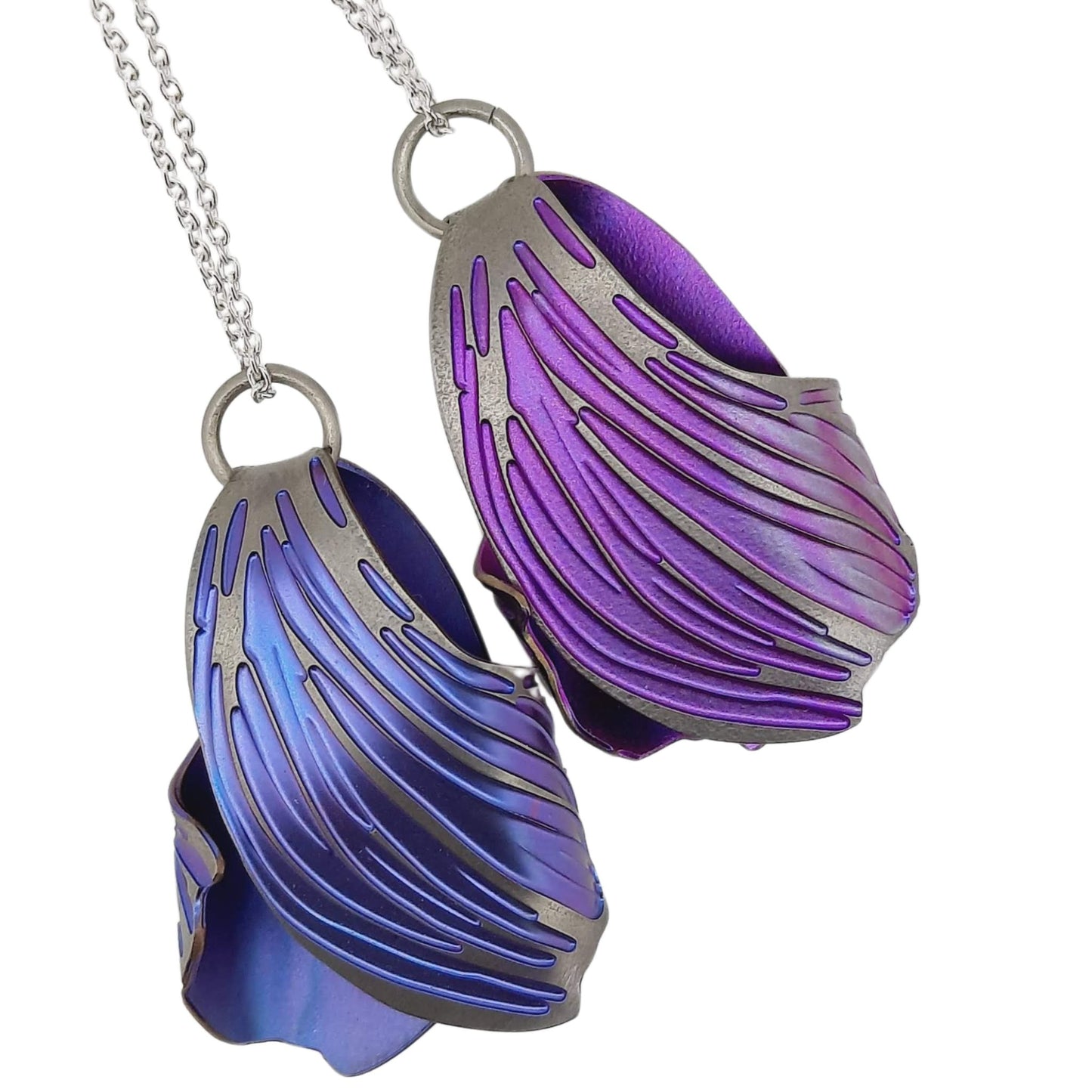 SARAH ROTHE | TITANIUM PETAL PENDANT