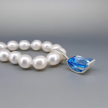 NAOMI SCHWARTZ | SWISS BLUE TOPAZ PENDANT