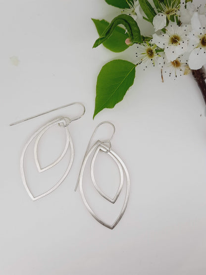 CHARLOTTE GUIDOLIN | BARE LEAVES EARRINGS