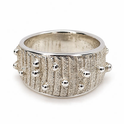 DAN VON SCHUTT | CUTTLEFISH CAST SPIKY RING