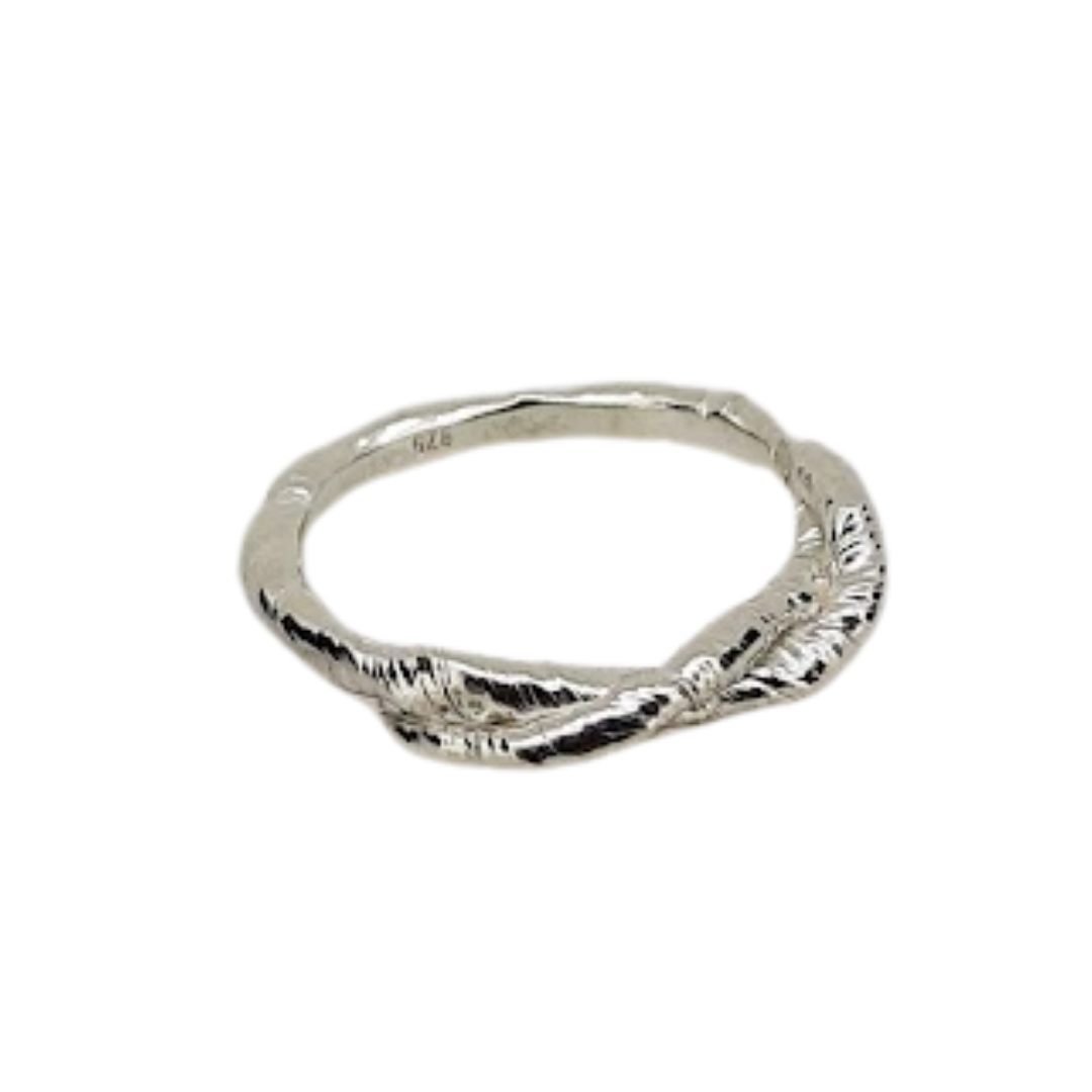 ERIN CHENG | BIND TWIST RING