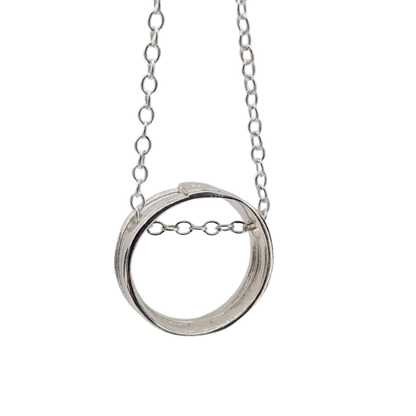 ERIN CHENG | RIDGE CIRCLE PENDANT